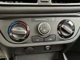 Hyundai i10 (2020) thumbnail 24