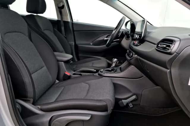 Hyundai i30 (2023) thumbnail 34