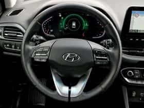Hyundai i30 (2023) thumbnail 35
