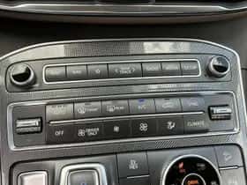 Hyundai Santa Fe (2022) thumbnail 36