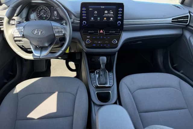 Hyundai Ioniq (2020) thumbnail 2