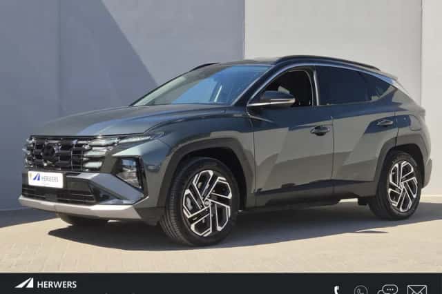 Hyundai Tucson (2024) thumbnail 1
