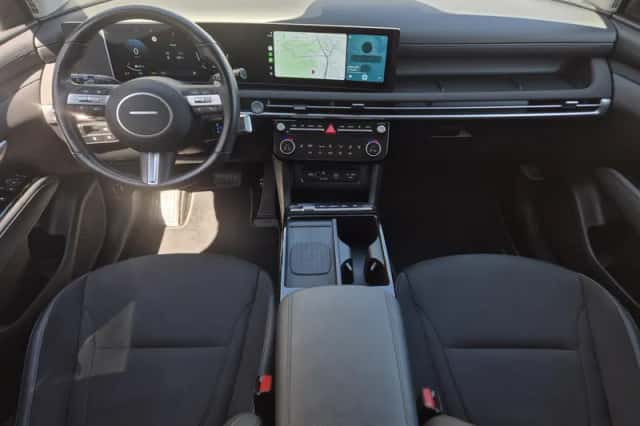 Hyundai Tucson (2024) thumbnail 2