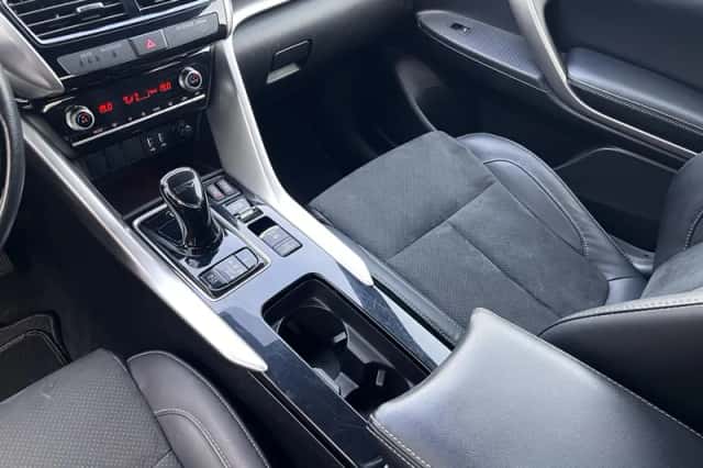 Mitsubishi Eclipse Cross (2022) thumbnail 35