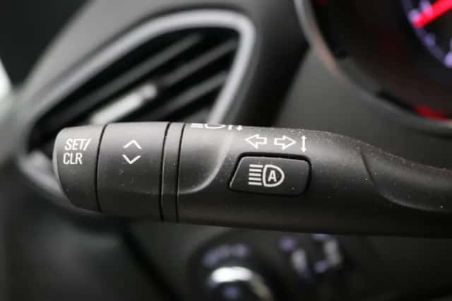 Opel Crossland (2023) thumbnail 27