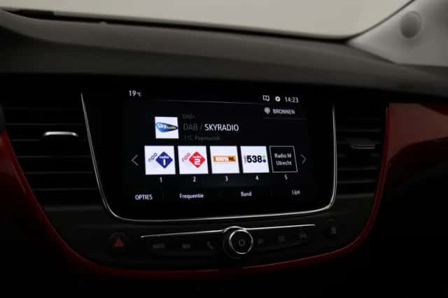 Opel Crossland (2023) thumbnail 34