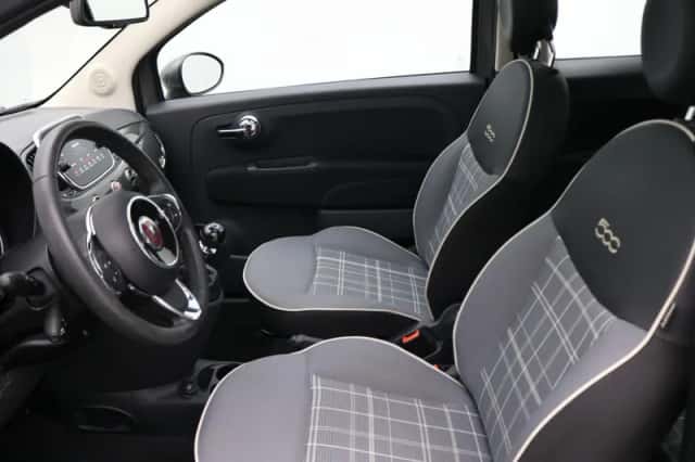 Fiat 500 (2017) thumbnail 2