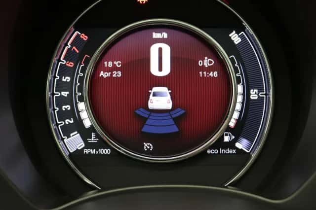 Fiat 500 (2017) thumbnail 27