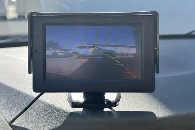 Hyundai i10 (2014) thumbnail 18