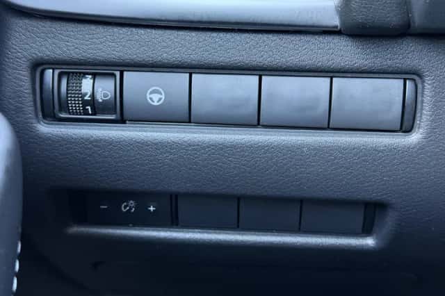 Nissan Qashqai (2024) thumbnail 16