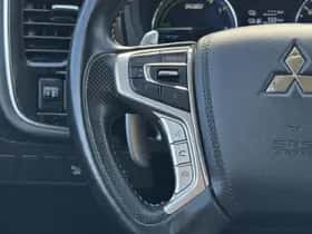 Mitsubishi Outlander (2021) thumbnail 39