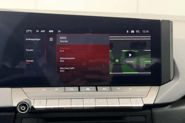 Opel Astra (2025) thumbnail 39