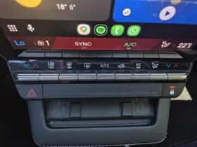 Renault Mégane E-Tech (2024) thumbnail 21