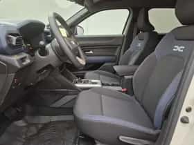 Dacia Duster (2025) thumbnail 11