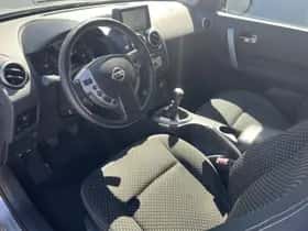Nissan Qashqai (2008) thumbnail 21