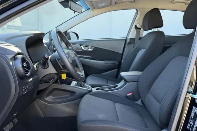 Hyundai Kona (2023) thumbnail 8