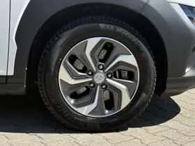 Hyundai Kona (2022) thumbnail 17