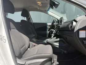 Hyundai Kona (2022) thumbnail 23