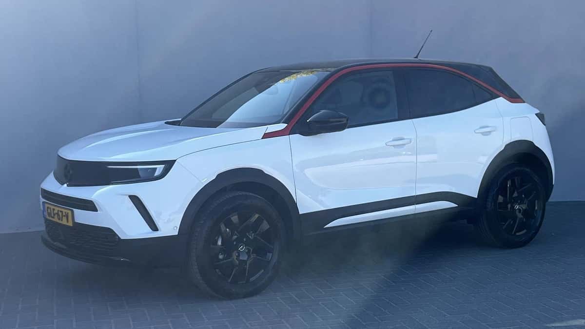 Opel Mokka (2023) — foto 1