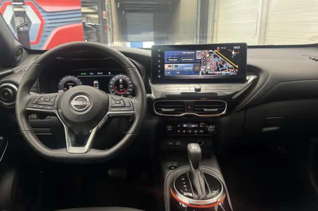 Nissan Juke (2025) thumbnail 2