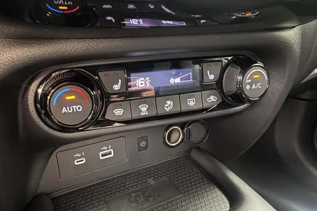 Nissan Juke (2025) thumbnail 13