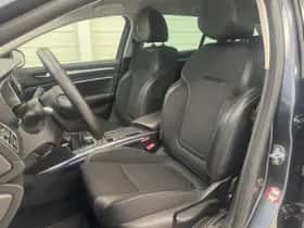 Renault Mégane (2023) thumbnail 10