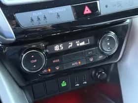 Mitsubishi Eclipse Cross (2019) thumbnail 14