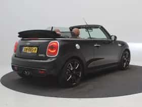 MINI Cabrio (2018) thumbnail 5