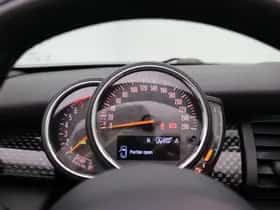 MINI Cabrio (2018) thumbnail 10
