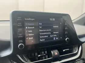 Toyota C-HR (2021) thumbnail 42