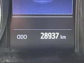 Toyota C-HR (2021) thumbnail 45