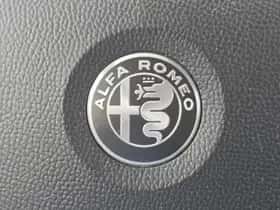 Alfa Romeo Mito (2019) thumbnail 18