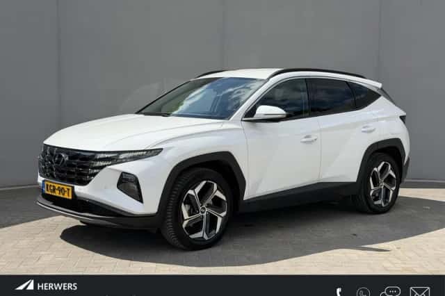 Hyundai Tucson (2023) thumbnail 1