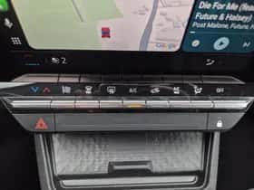 Renault Mégane E-Tech (2022) thumbnail 41