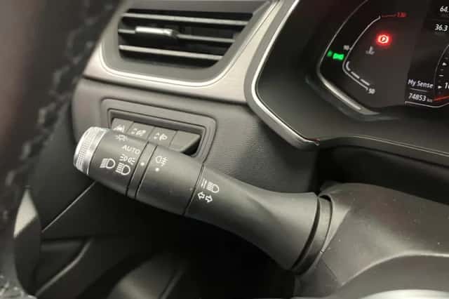 Renault Captur (2021) thumbnail 33