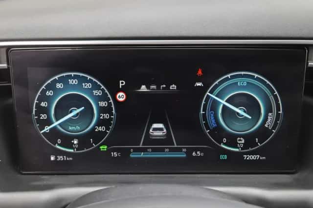 Hyundai Tucson (2022) thumbnail 14