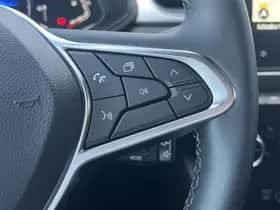 Renault Captur (2023) thumbnail 14