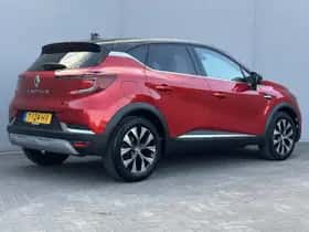 Renault Captur (2023) thumbnail 6