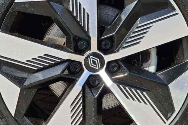 Renault Mégane E-Tech (2023) thumbnail 39