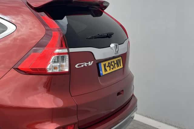 Honda CR-V (2016) thumbnail 25