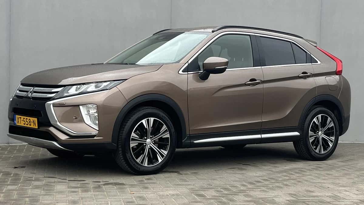 Renault Captur (2023) — foto 1