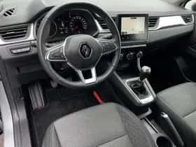 Renault Captur (2023) thumbnail 20