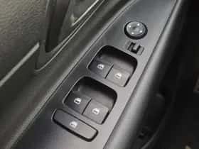Hyundai i20 (2023) thumbnail 23