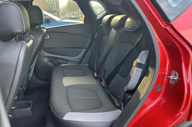 Renault Captur (2018) thumbnail 13