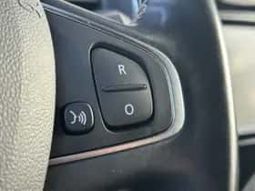 Renault Captur (2018) thumbnail 16