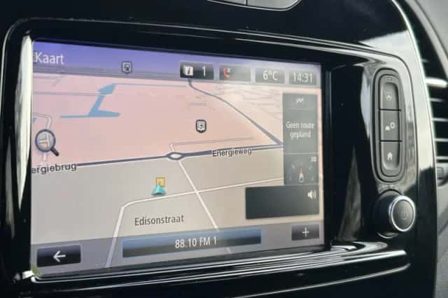 Renault Captur (2018) thumbnail 7