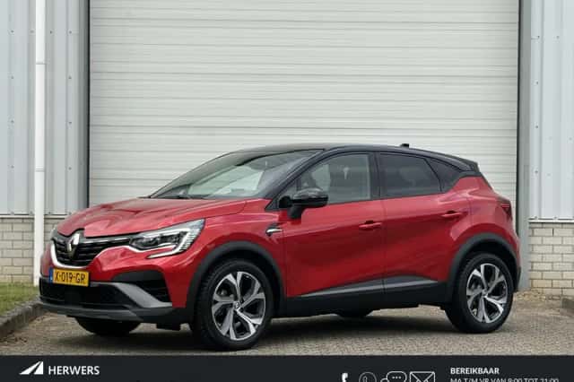 Renault Captur (2023) thumbnail 1