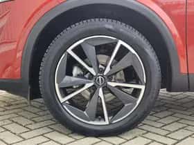 Nissan Qashqai (2023) thumbnail 16