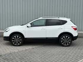 Nissan Qashqai (2011) thumbnail 14