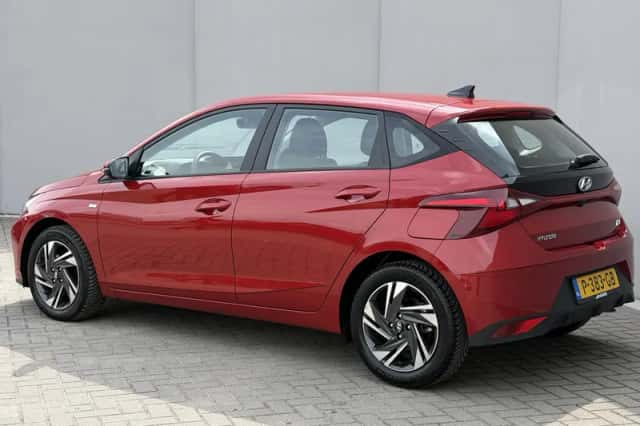 Hyundai i20 (2022) thumbnail 37